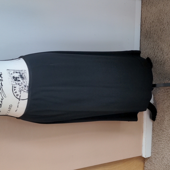 J Jill plain black stretch skirt